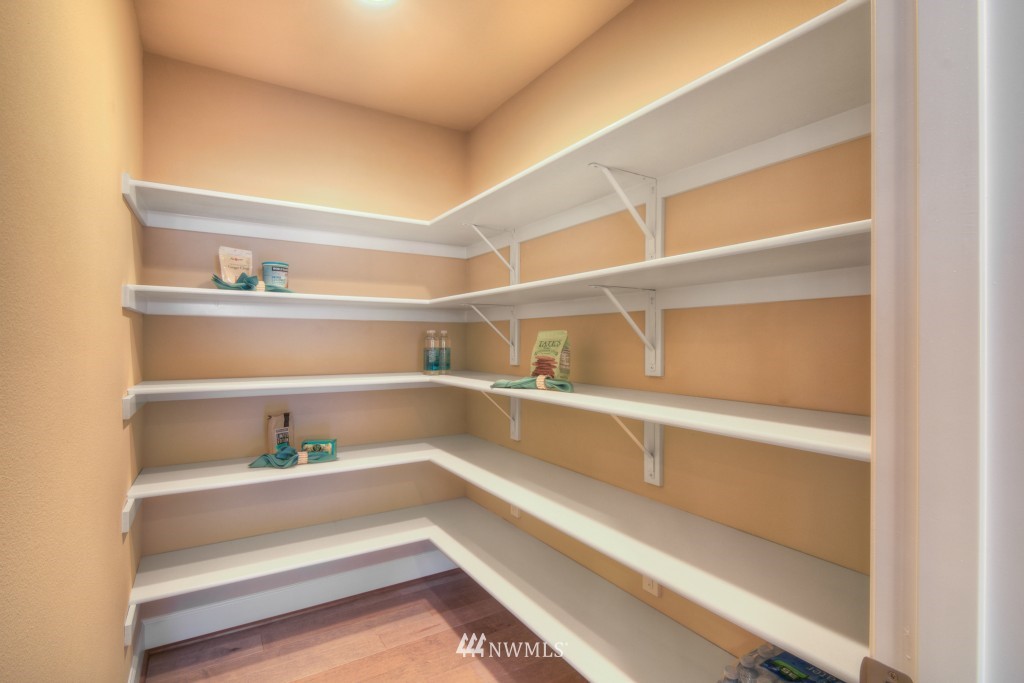 10158 Sentinel Loop Gig Harbor, WA 98332 - Photo 7 of 25