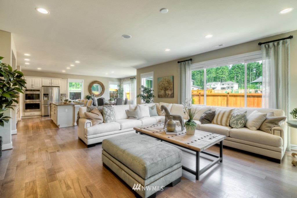 10158 Sentinel Loop Gig Harbor, WA 98332 - Photo 8 of 25