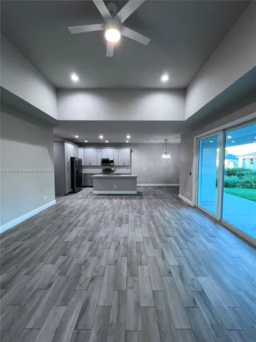 $289,900 | 324 Kansas Terrace, LaBelle, FL 33935