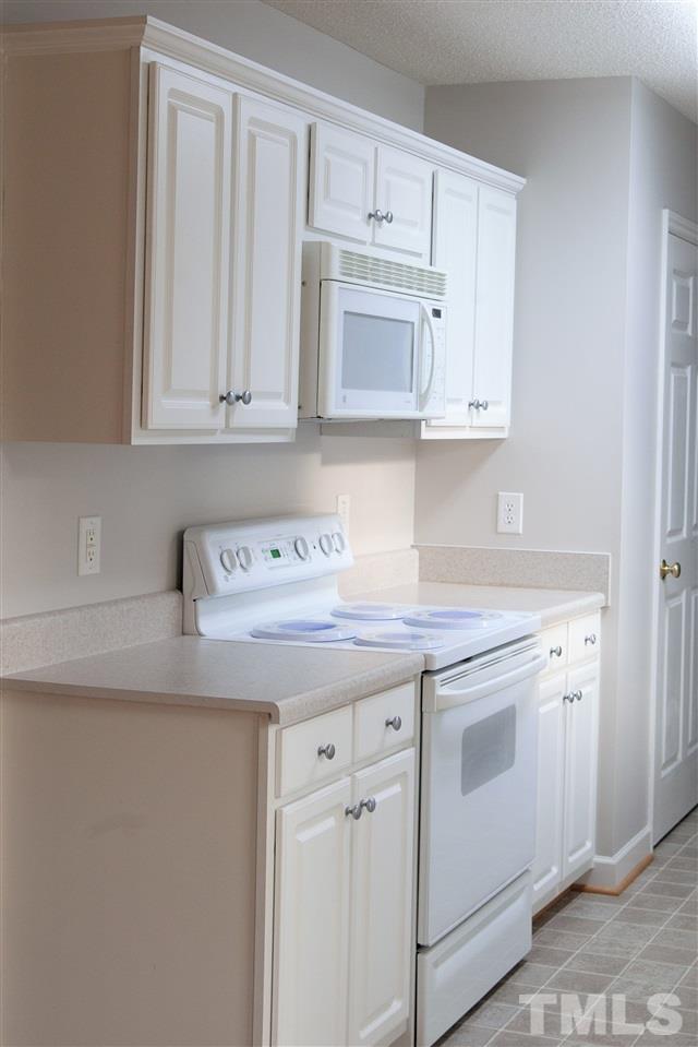 2445 Farrell Road Mebane, NC 27302 - Photo 8 of 17 Gallery Image 8