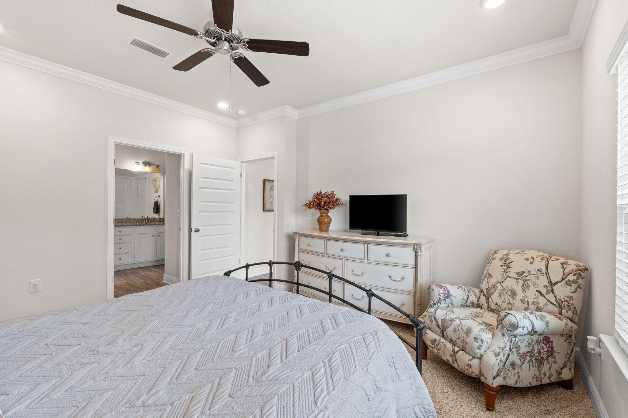 93 Dusky Way Freeport, FL 32439 - Photo 29 of 38 29-web-or-mls-FDP00685