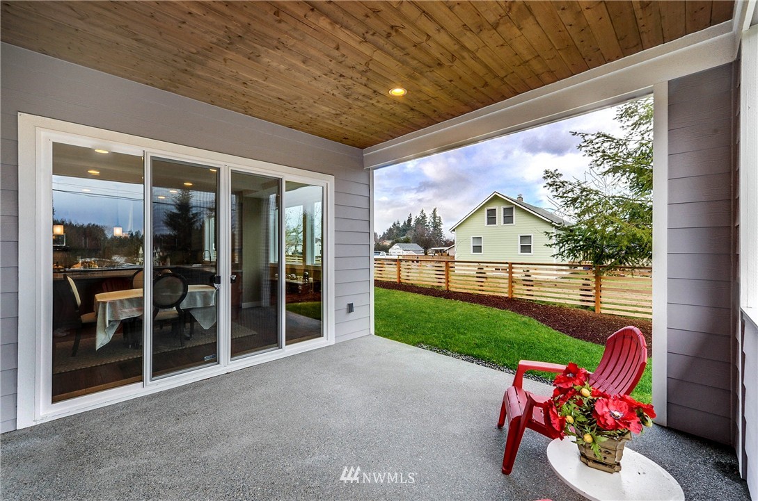 18635 108th Avenue Southeast Renton, WA 98055 - Photo 23 of 25 Gallery Image 23