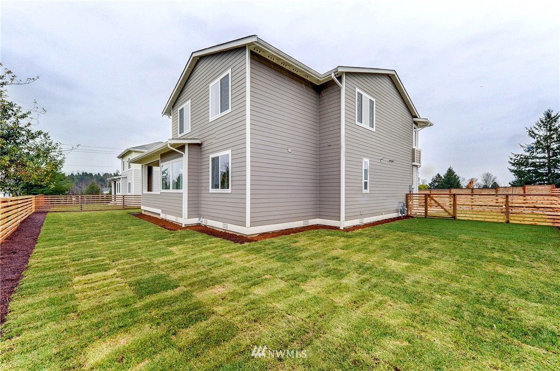 18635 108th Avenue Southeast Renton, WA 98055 - Photo 24 of 25 Gallery Image 24