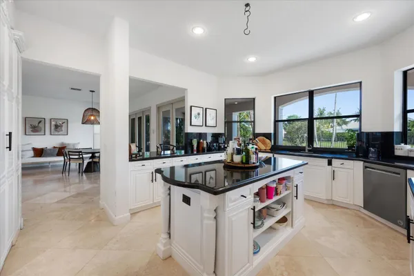 $12,000 | 11640 South Sea Court, Wellington, FL 33449