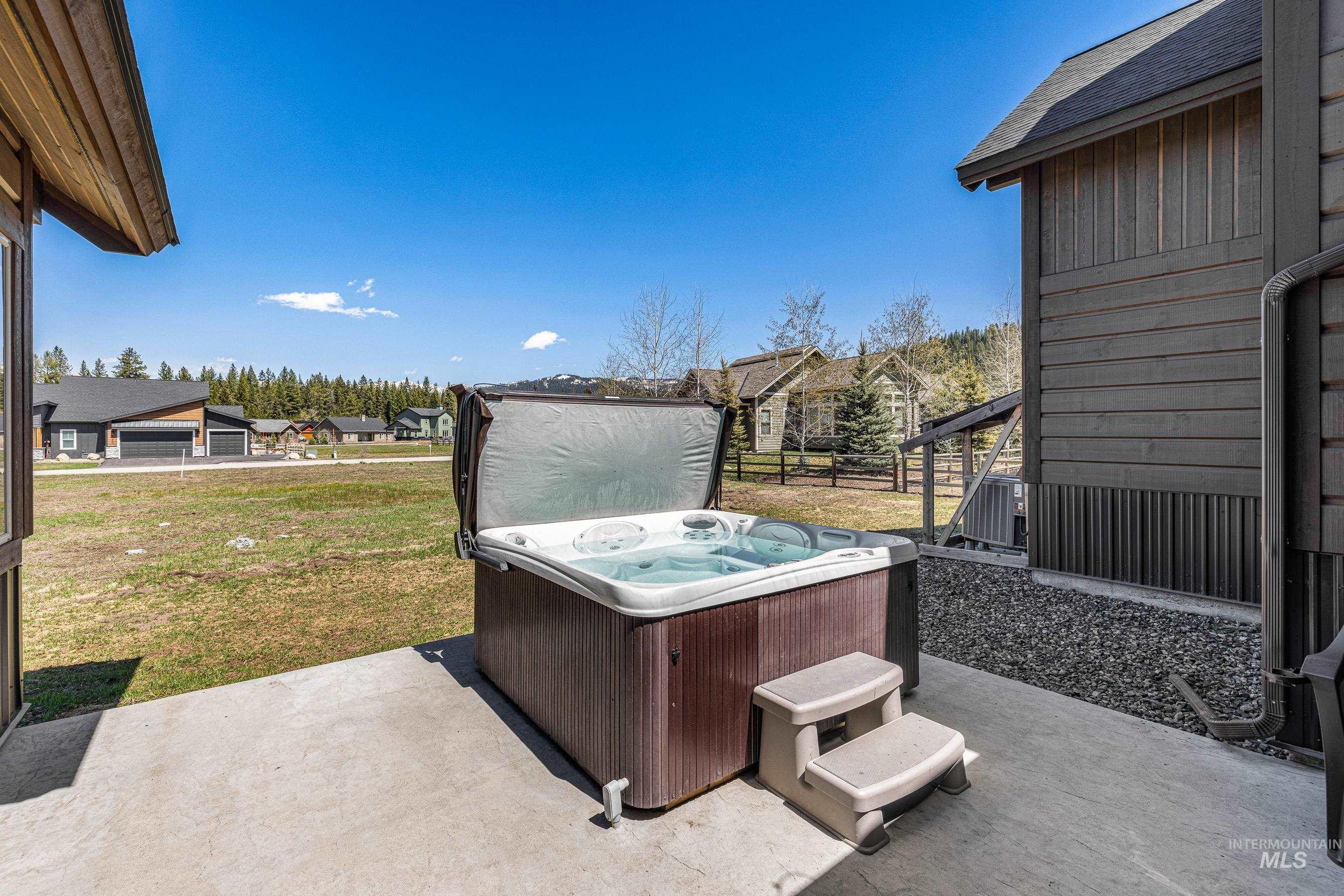 1089 Graham Drive McCall, ID 83638 - Photo 33 of 40