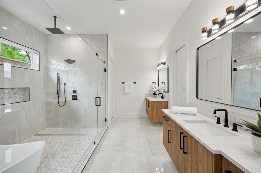 3815 Hawick Lane Dallas, TX 75220 - Photo 18 of 39