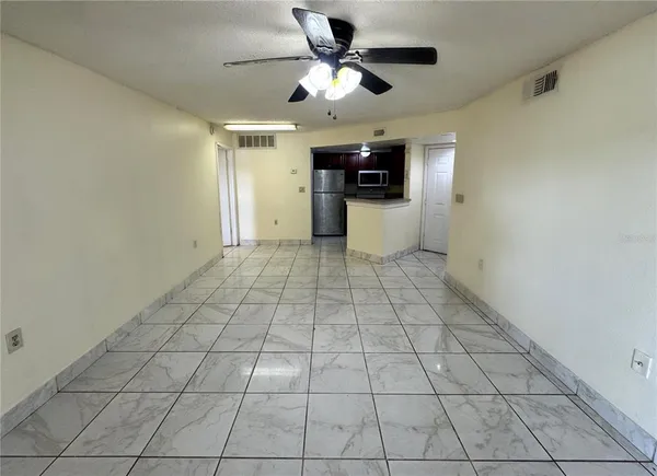 $1,300 | 1932 Lake Atriums Circle, Unit 67, Orlando, FL 32839