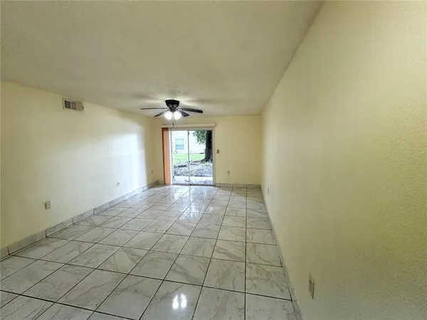 $1,300 | 1932 Lake Atriums Circle, Unit 67, Orlando, FL 32839