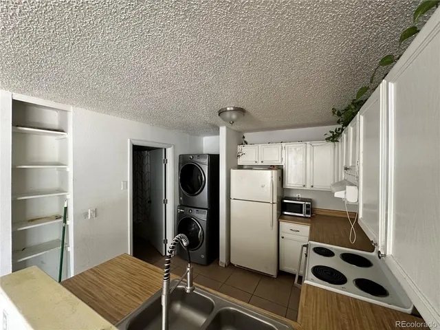 $145,000 | 17118 East Whitaker Drive, Unit D, Aurora, CO 80015