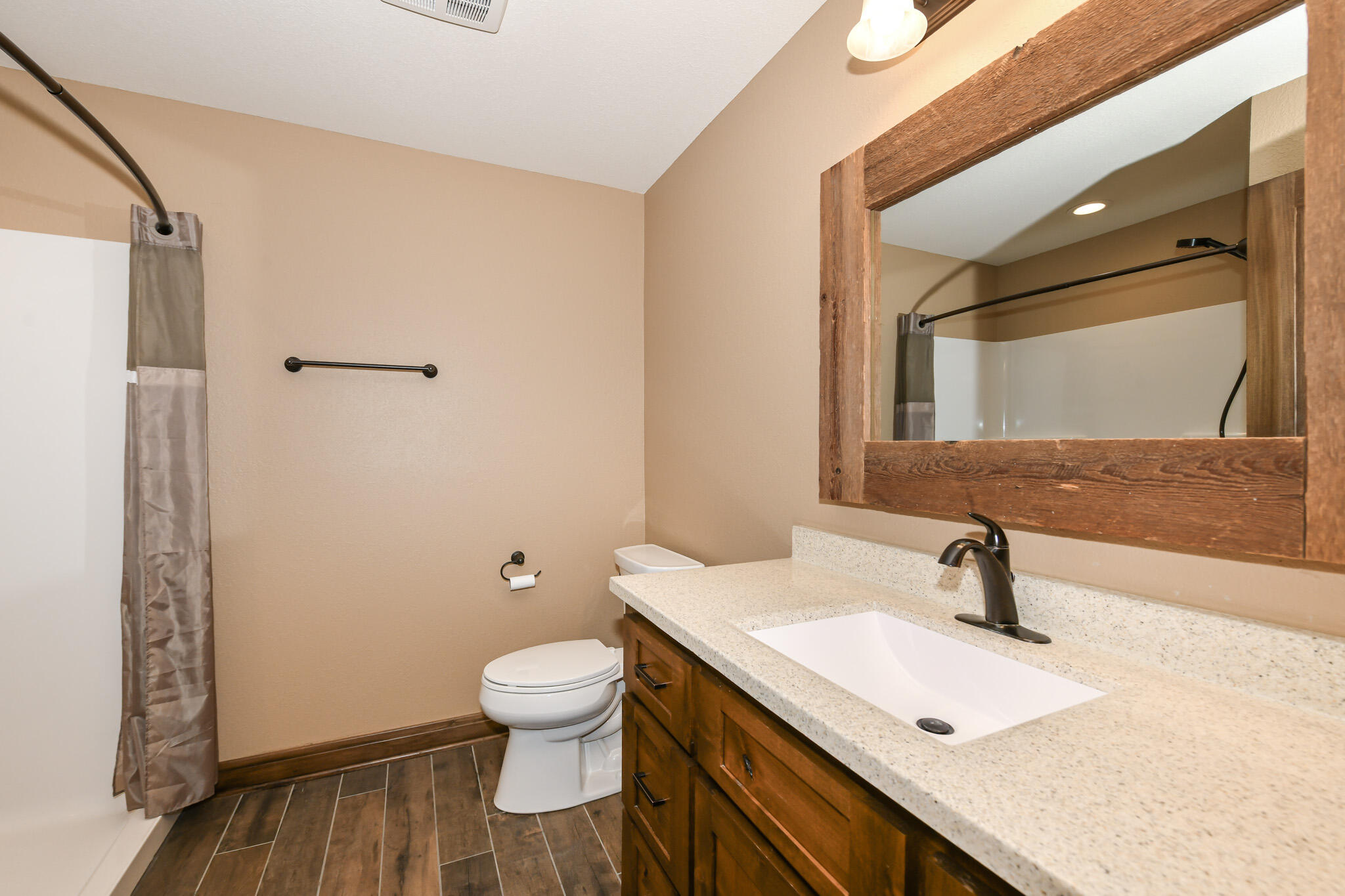 5125 Roamn Way Addison, WI 53027 - Photo 41 of 54 Third bedroom