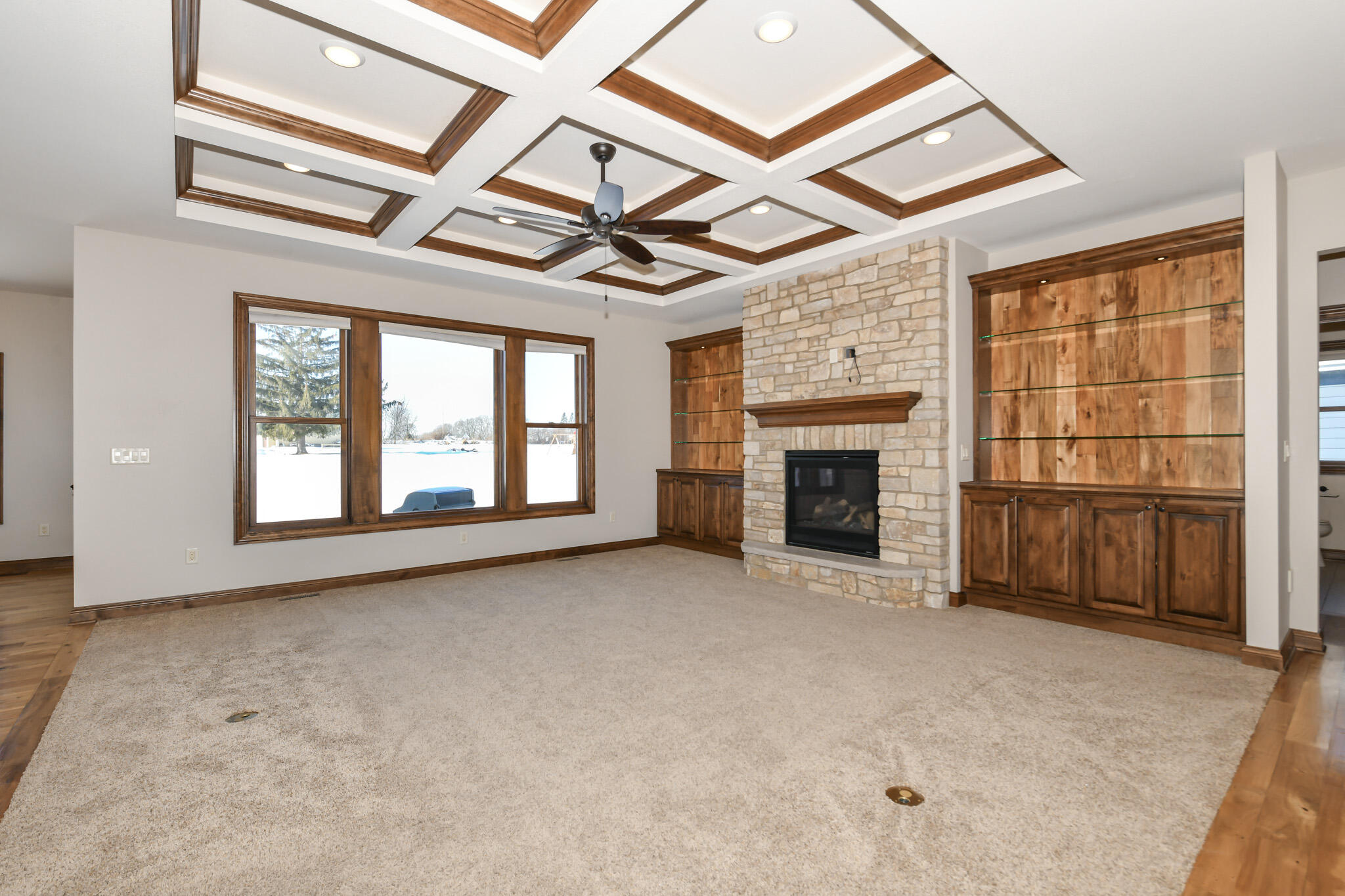 5125 Roamn Way Addison, WI 53027 - Photo 10 of 54 Living room
