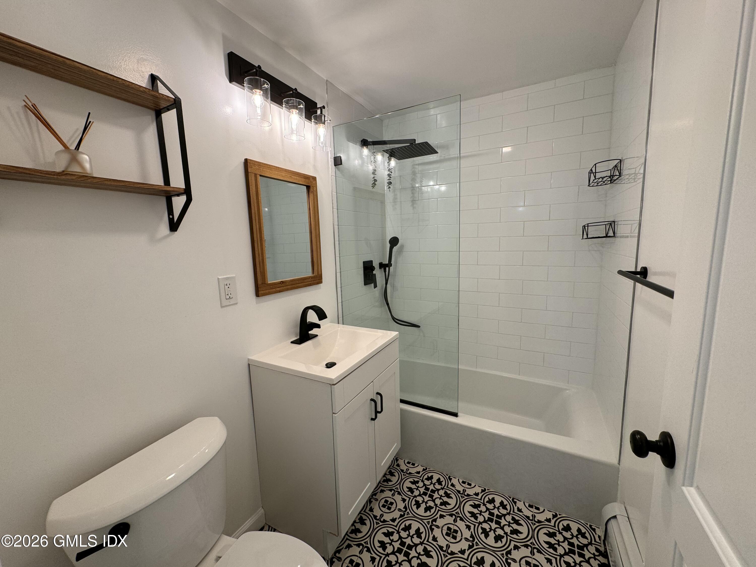 530 River Road, Unit 1 Cos Cob, CT 06807 - Photo 9 of 13 IMG_7031