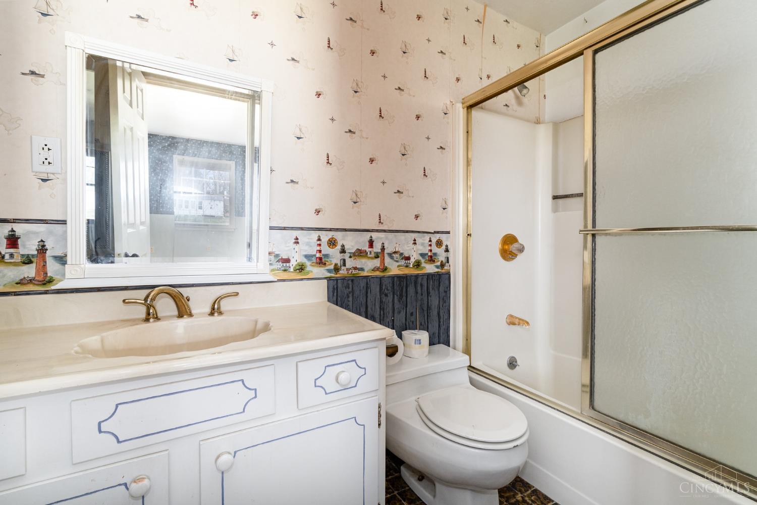 4635 Elmwood Road Batavia, OH 45103 - Photo 15 of 28 Gallery Image 15