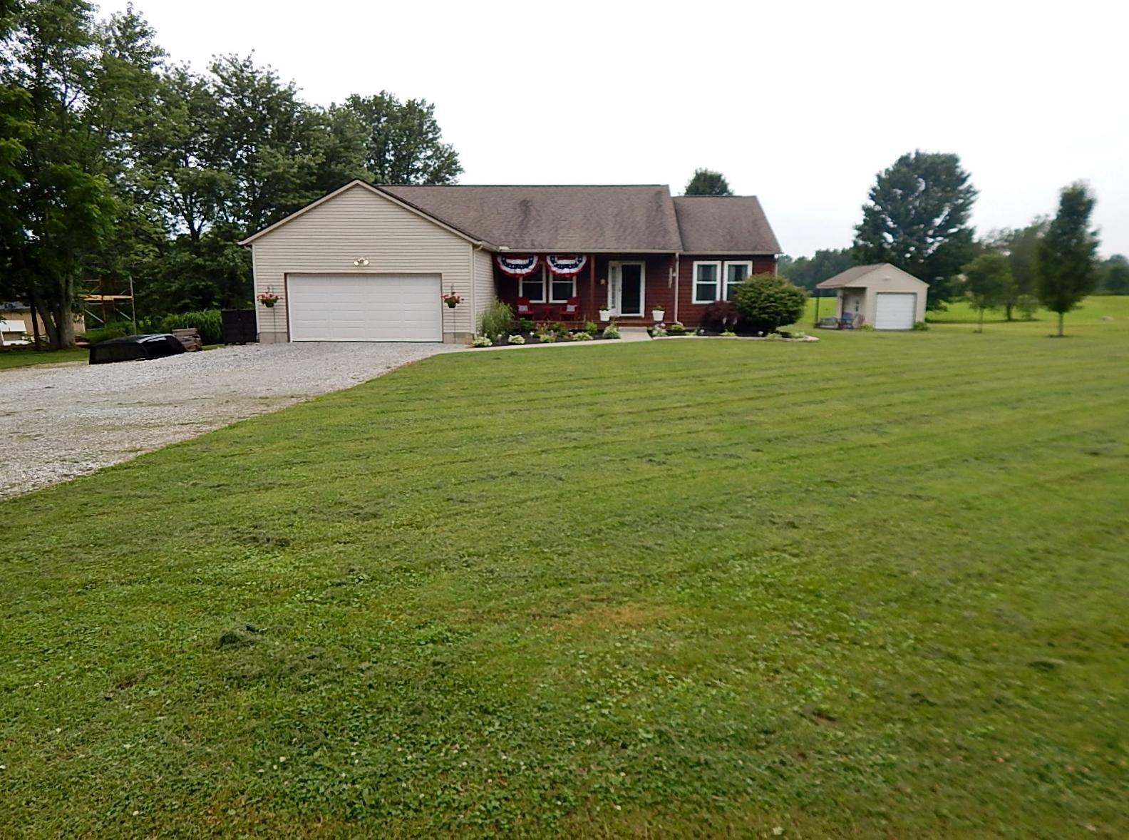 8030 Gale Road Southwest Hebron, OH 43025 - Photo 2 of 35