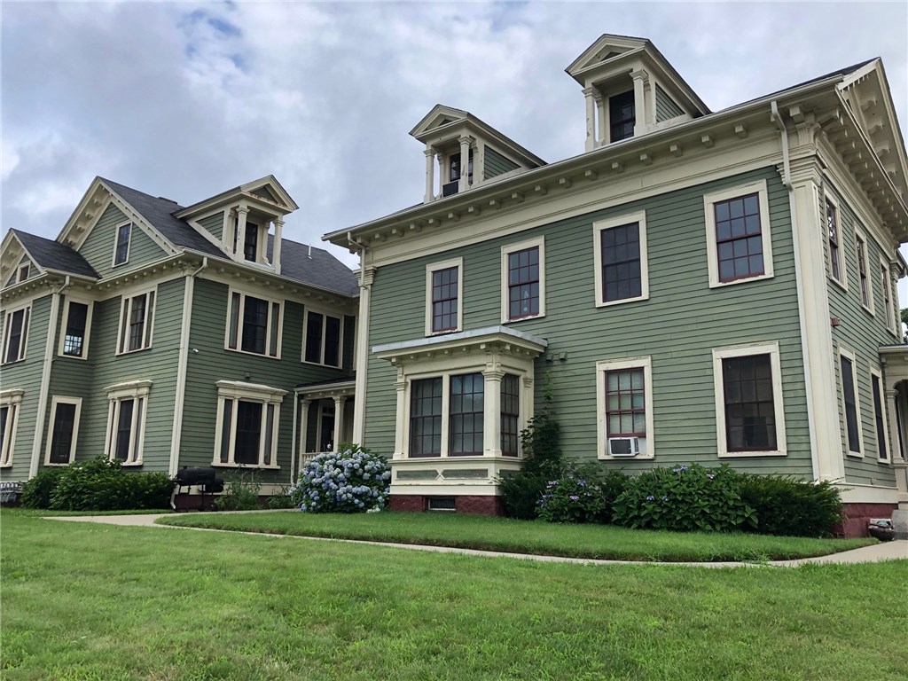 278 High Street, Unit 5 Pawtucket, RI 02860 - Photo 1 of 17 Gallery Image 1