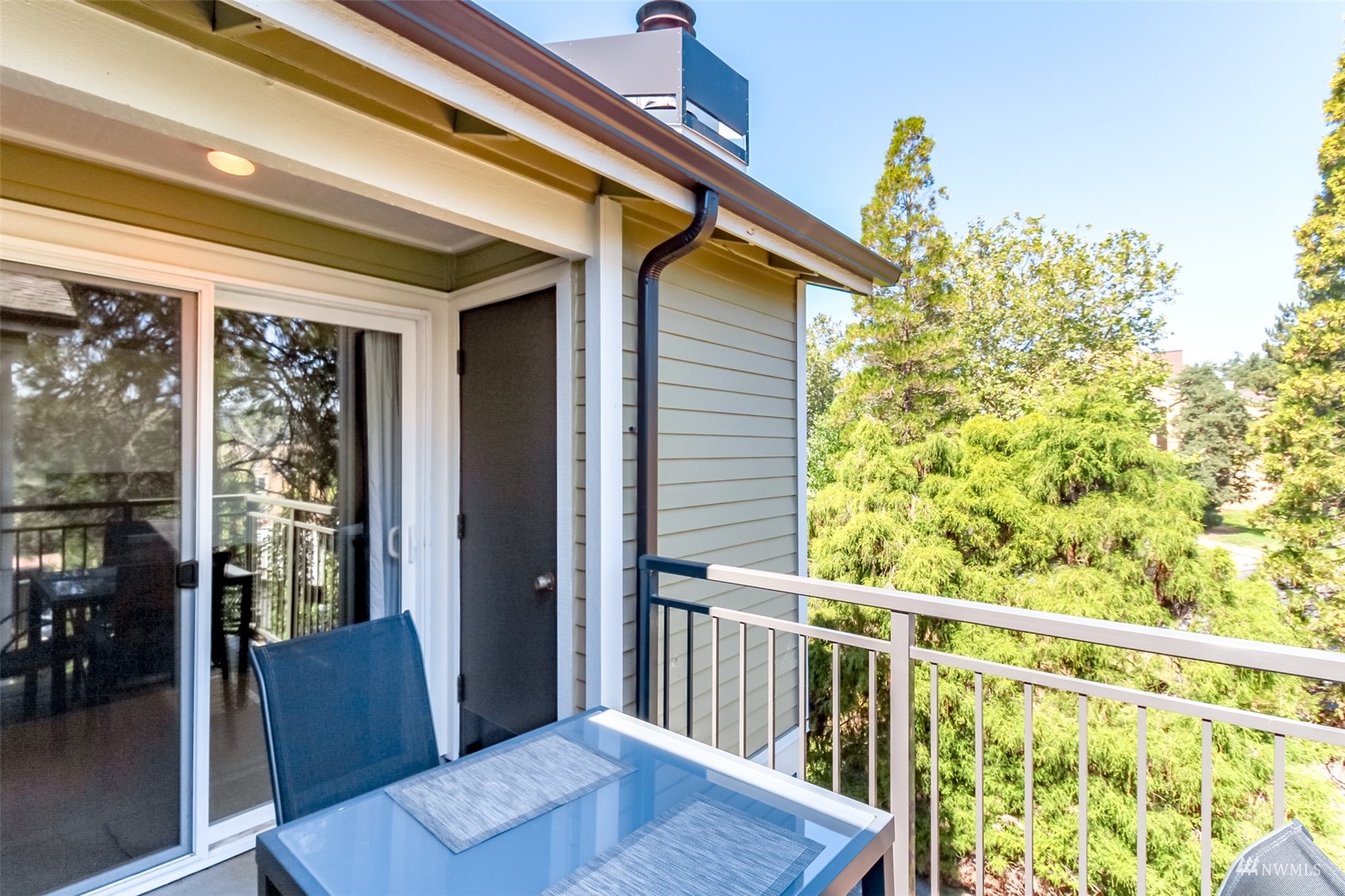 7577 Old Redmond Road, Unit 15 Redmond, WA 98052 - Photo 14 of 39 Gallery Image 14