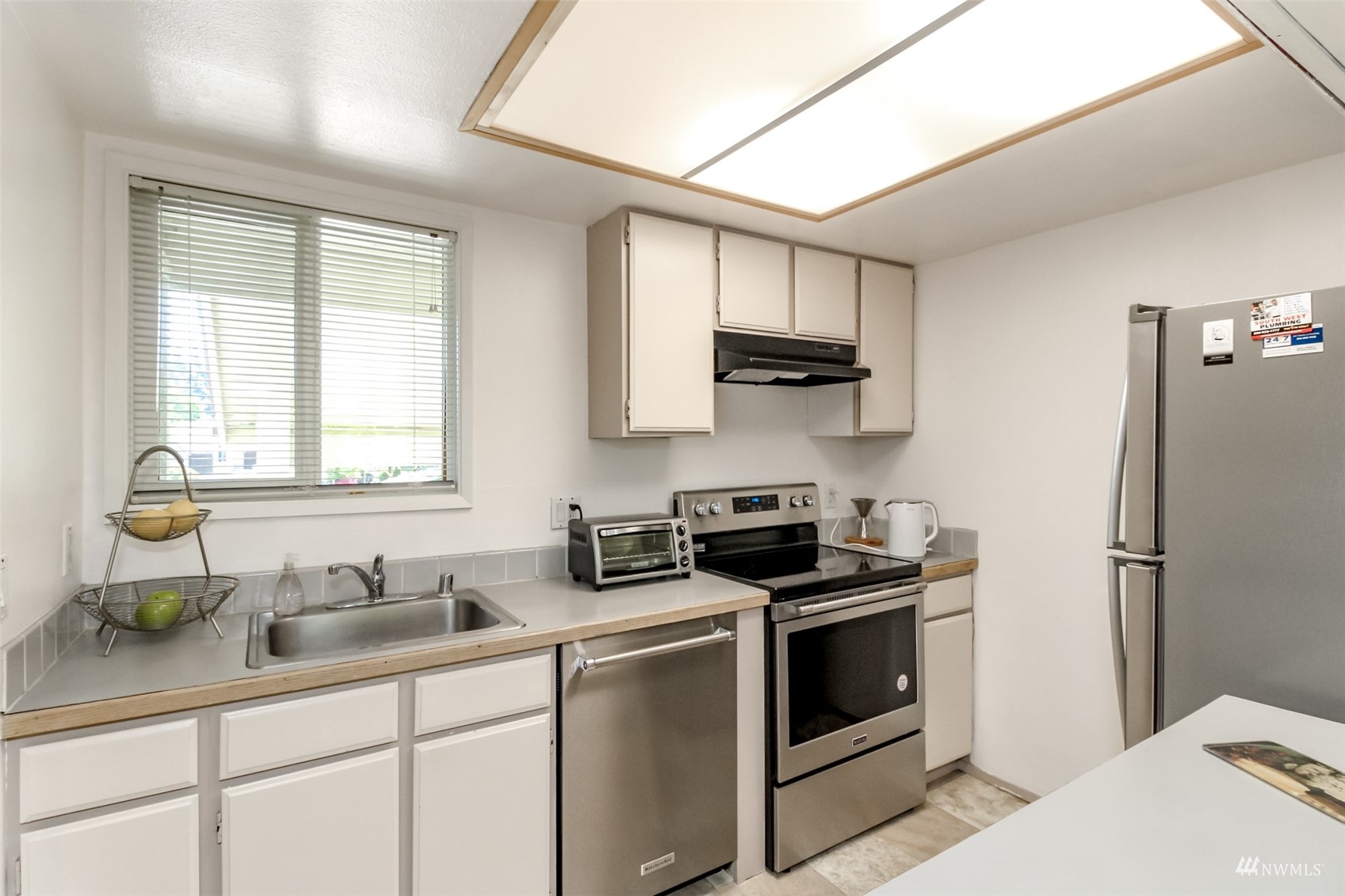 7577 Old Redmond Road, Unit 15 Redmond, WA 98052 - Photo 18 of 39 Gallery Image 18