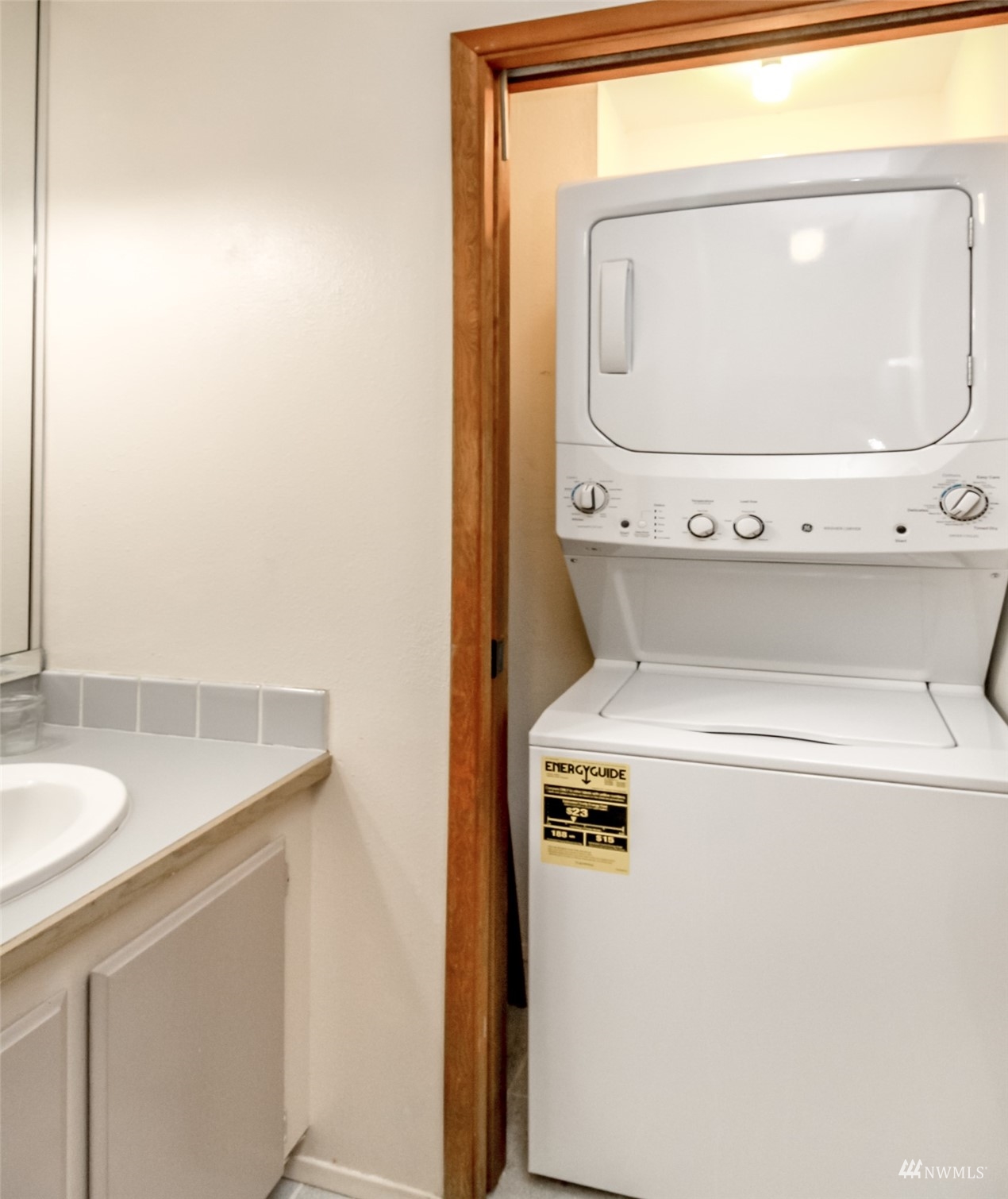 7577 Old Redmond Road, Unit 15 Redmond, WA 98052 - Photo 28 of 39 Gallery Image 28