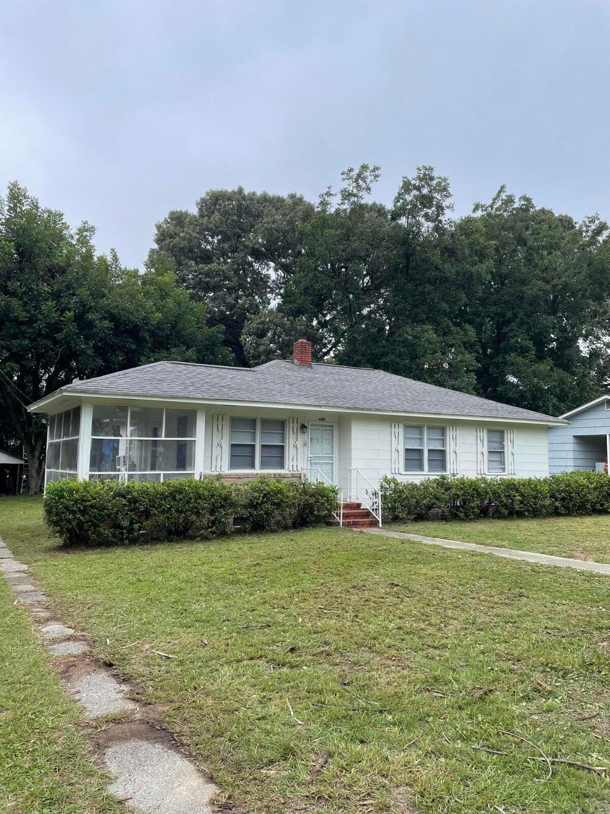 1924 Georgianna Drive Sumter, SC 29150 - Photo 2 of 15 IMG_1263