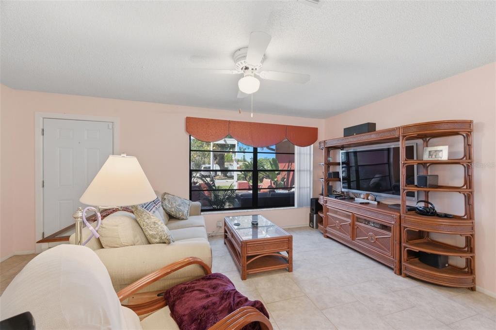 1102 Springtime Drive Holiday, FL 34691 - Photo 33 of 44