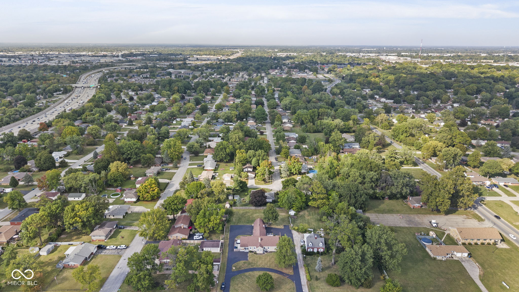 7918 East 10th Street Indianapolis, IN 46219 - Photo 3 of 42