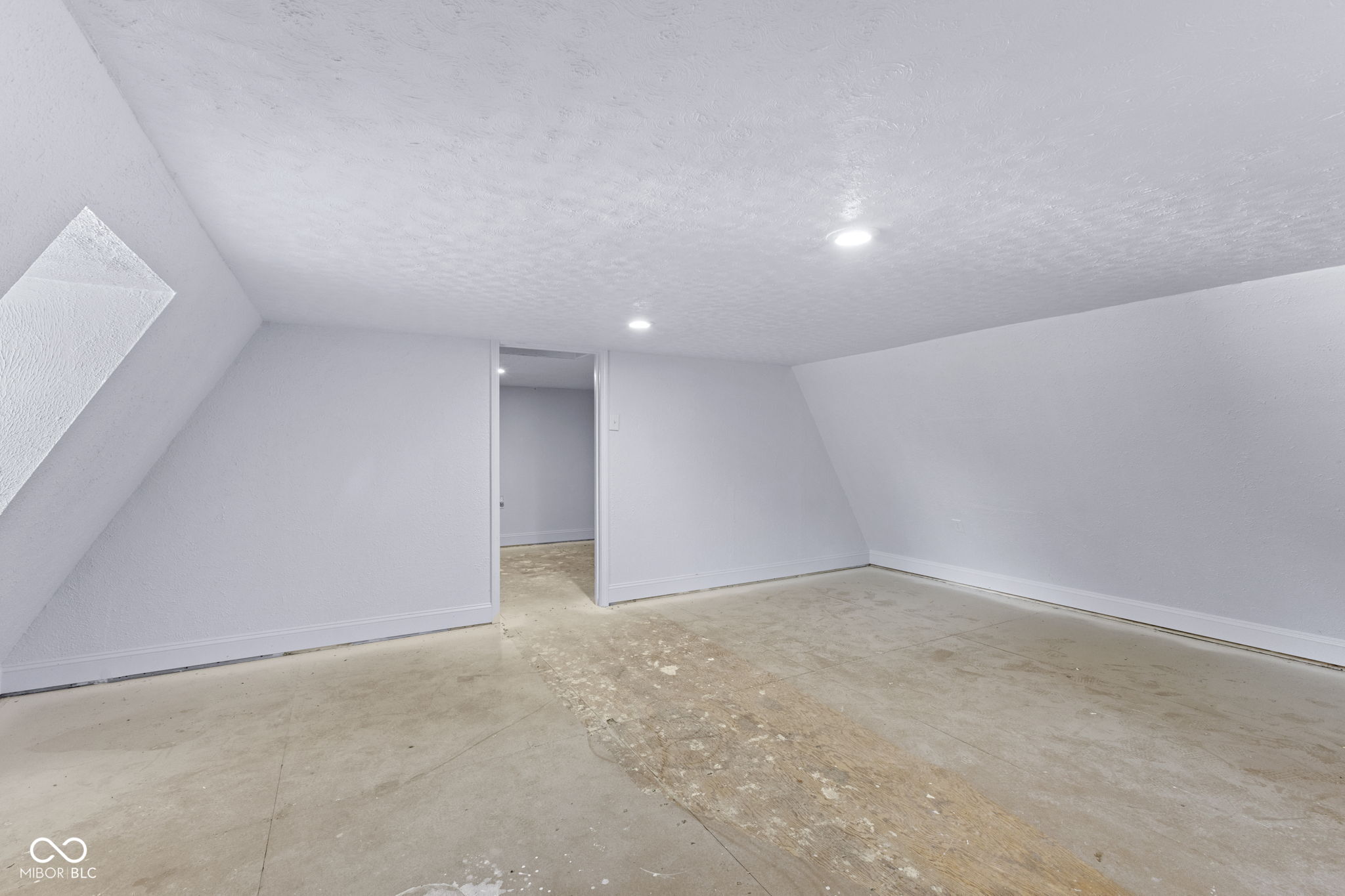 7918 East 10th Street Indianapolis, IN 46219 - Photo 37 of 42