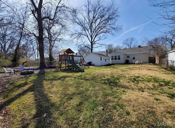$2,550 | 2806 Hilldale Avenue, St. Louis, MO 63144