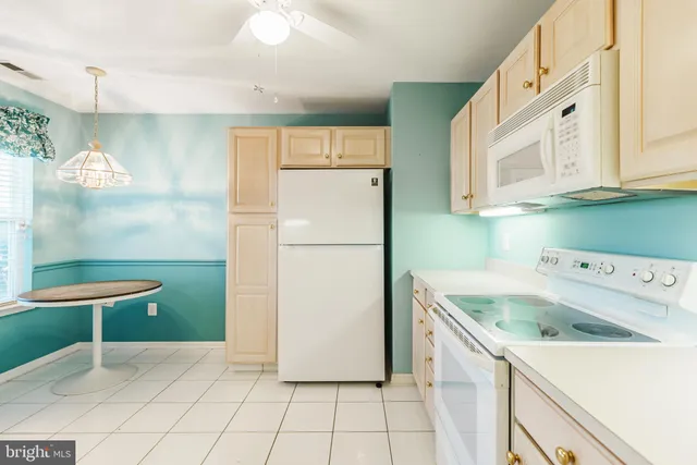 $425,000 | 16 Peppergrass Drive North, Mount Laurel, NJ 08054