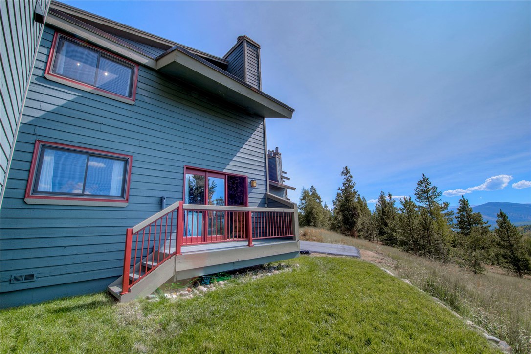 9460 Ryan Gulch Road, Unit 60 Silverthorne, CO 80498 - Photo 30 of 34 View of the back of the condo