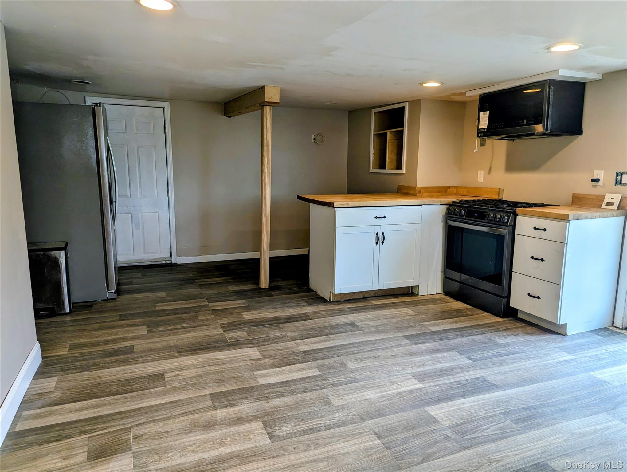 122 Castle High Road Middletown, NY 10940 - Photo 13 of 44