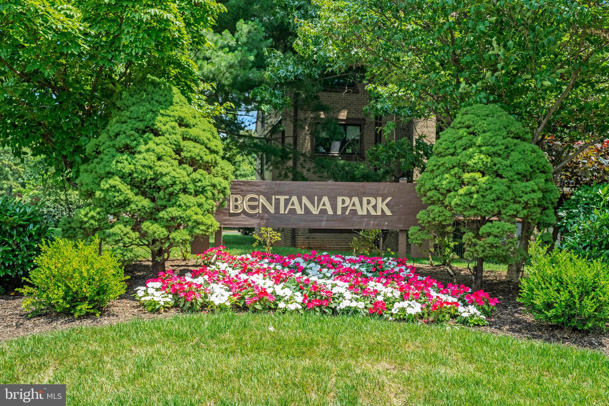 1665 Parkcrest Circle, Unit 301 Reston, VA 20190 - Photo 30 of 36