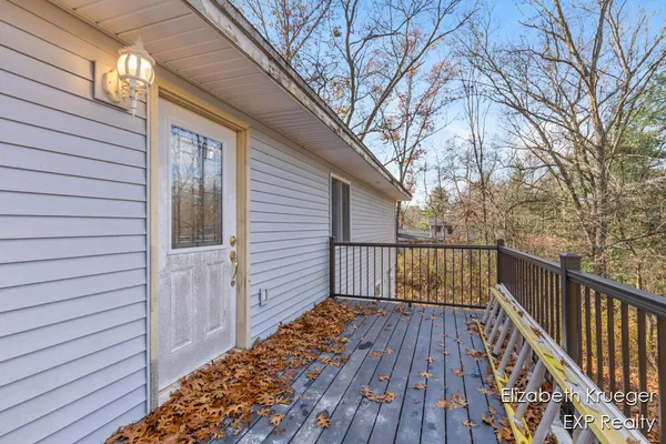 $450,000 | 8945 Vergennes Street Southeast, Ada, MI 49301