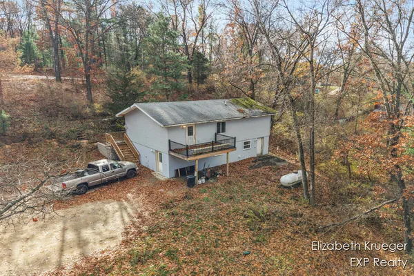$450,000 | 8945 Vergennes Street Southeast, Ada, MI 49301