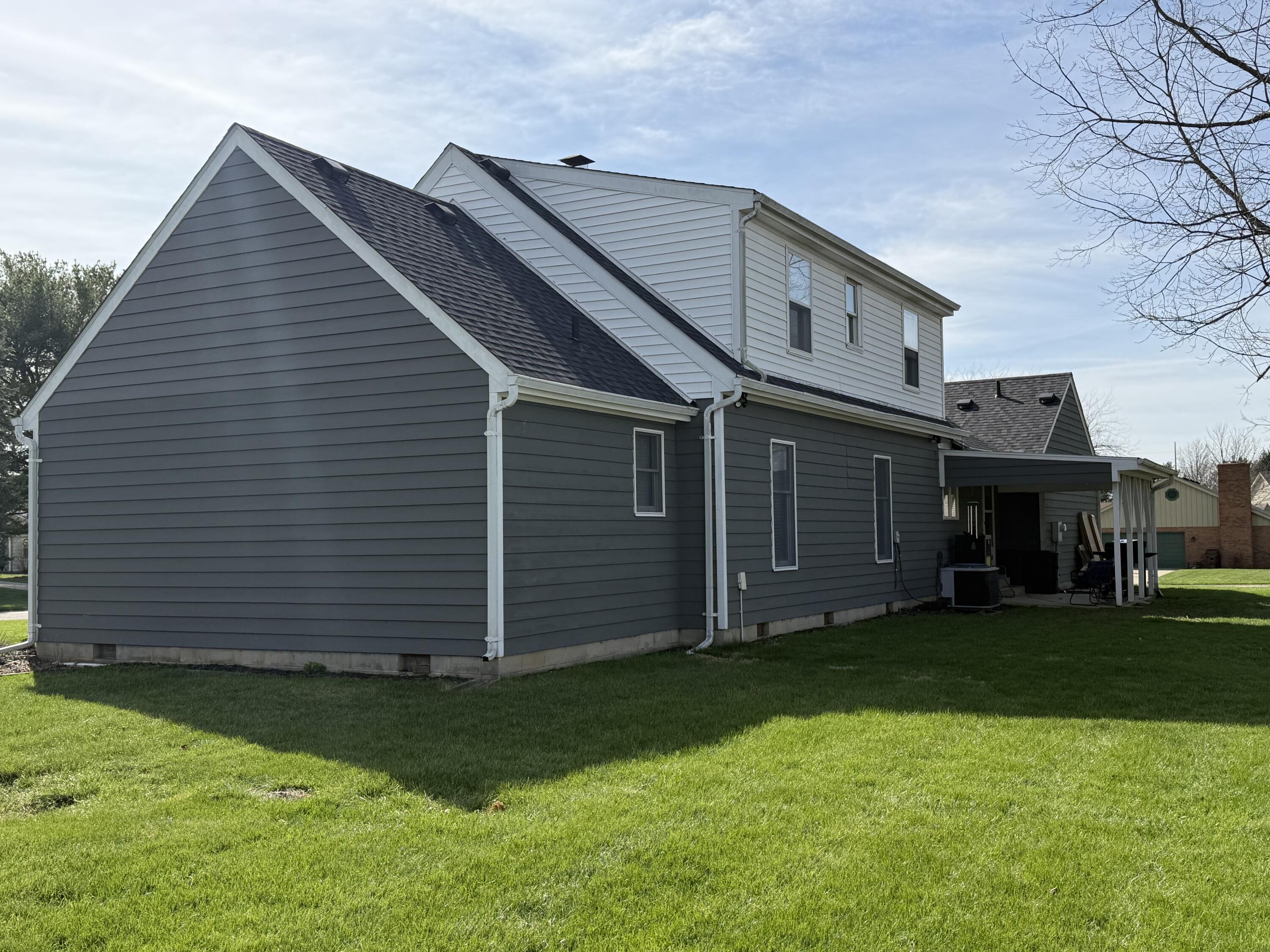 1565 Ridgeview Court Piqua, OH 45356 - Photo 3 of 32