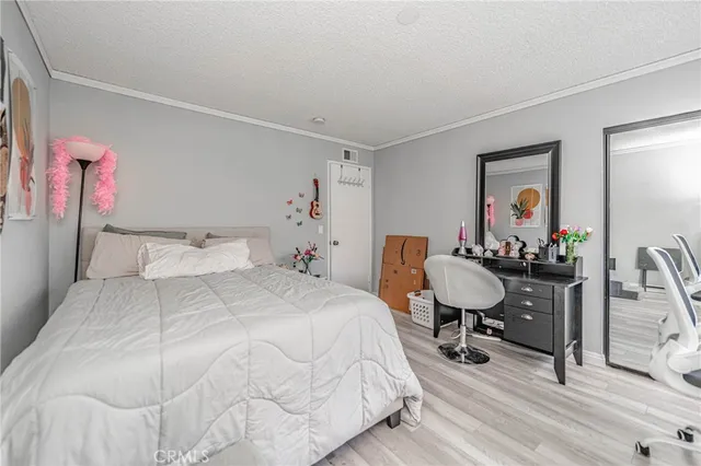 $539,000 | 26212 Rainbow Glen Drive, Newhall, CA 91321