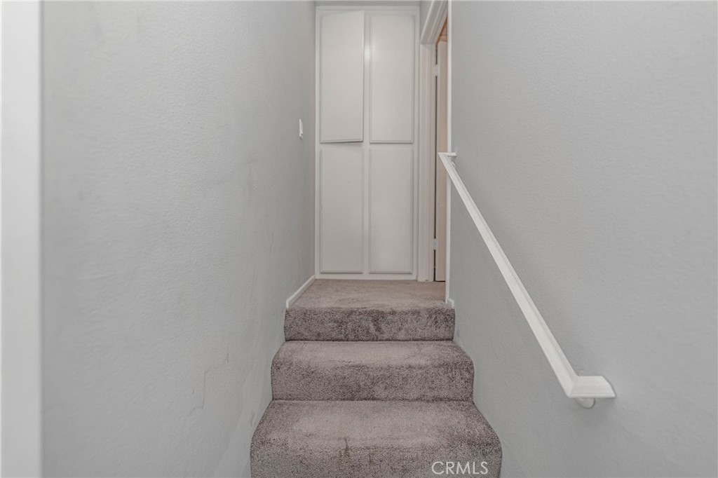 26212 Rainbow Glen Drive Newhall, CA 91321 - Photo 26 of 39