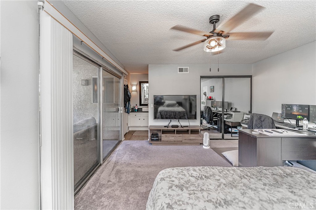 26212 Rainbow Glen Drive Newhall, CA 91321 - Photo 28 of 39