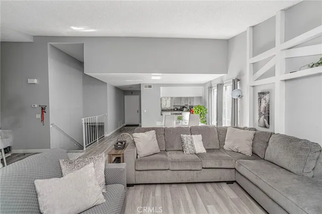 $539,000 | 26212 Rainbow Glen Drive, Newhall, CA 91321