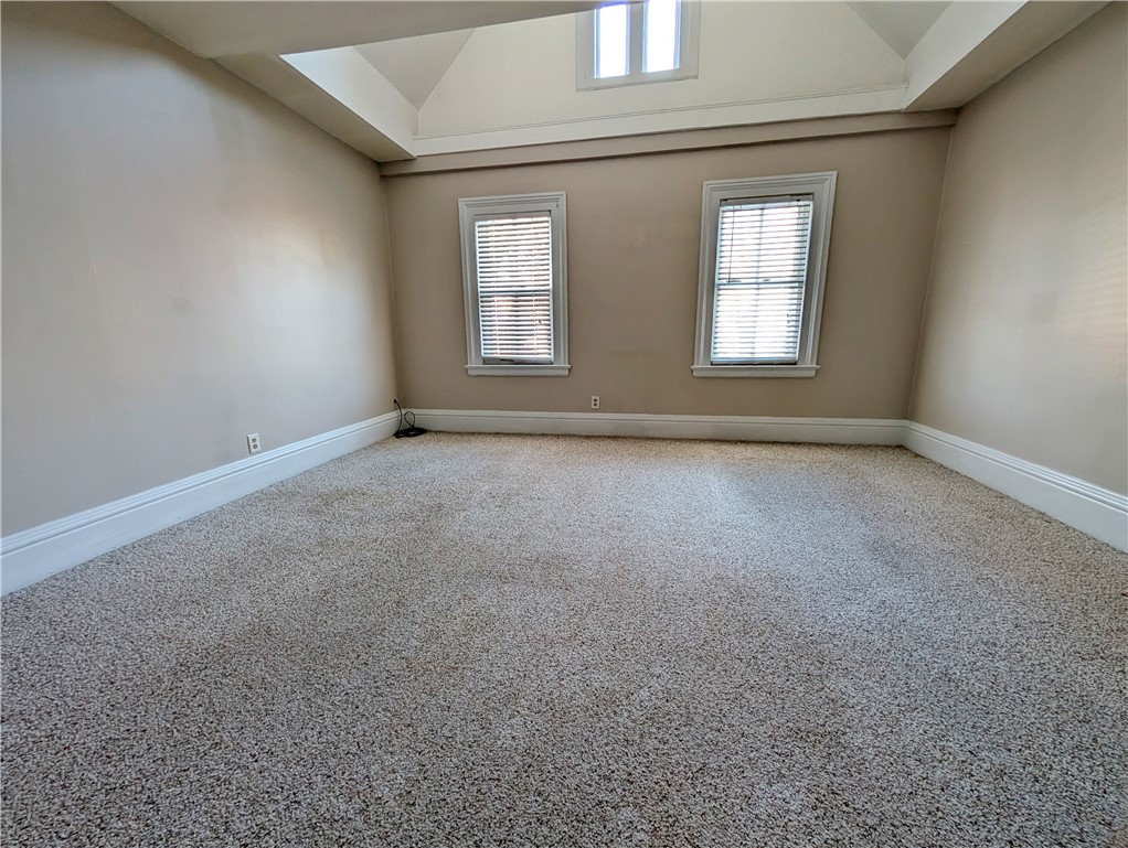 275 Caroline Street Rochester, NY 14620 - Photo 14 of 22