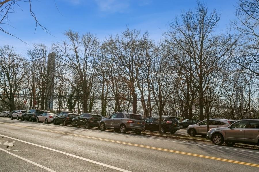 9425 Shore Road, Unit 5A Brooklyn, NY 11209 - Photo 3 of 25 Gallery Image 3