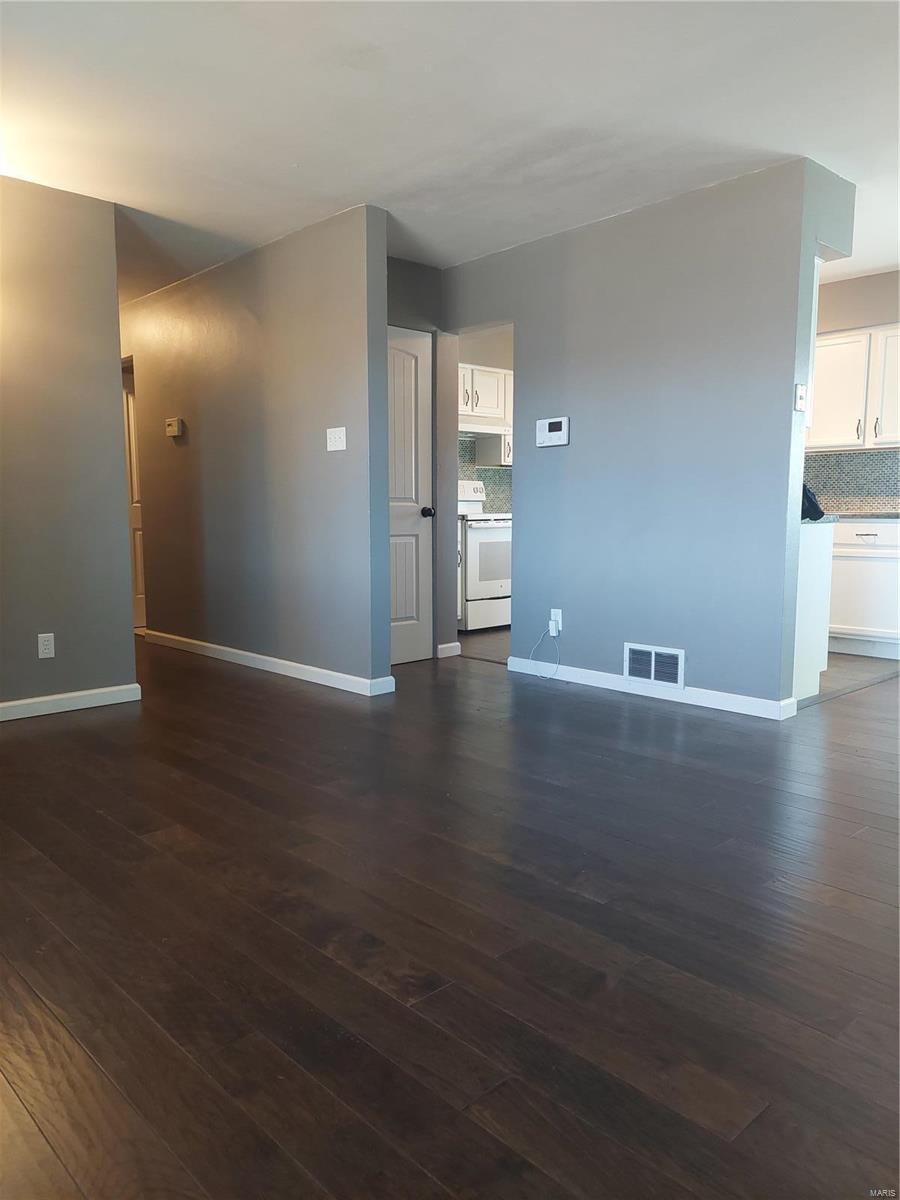 3245 Fehling Road Granite City, IL 62040 - Photo 9 of 48 Gallery Image 9