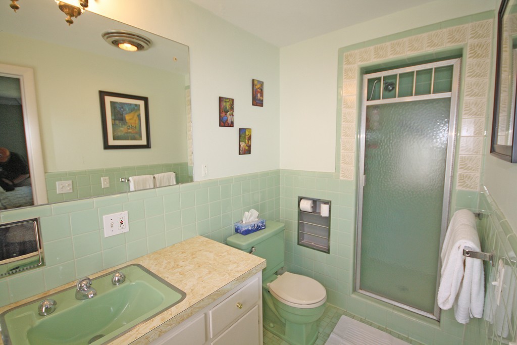 77 Briarcliff Road Longmeadow, MA 01106 - Photo 18 of 29 Gallery Image 18