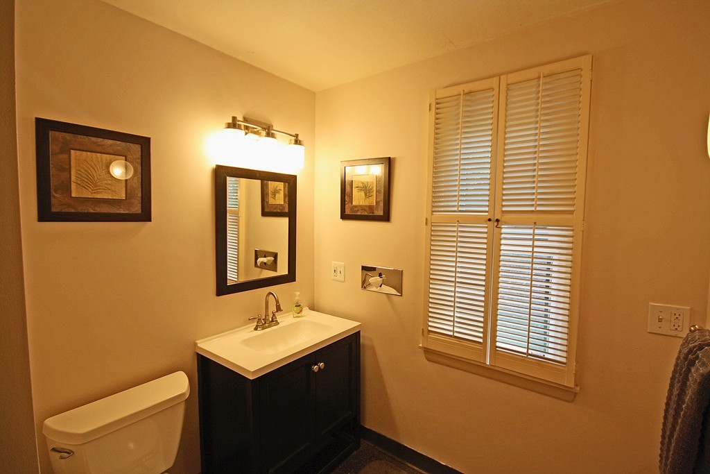 77 Briarcliff Road Longmeadow, MA 01106 - Photo 24 of 29 Gallery Image 24