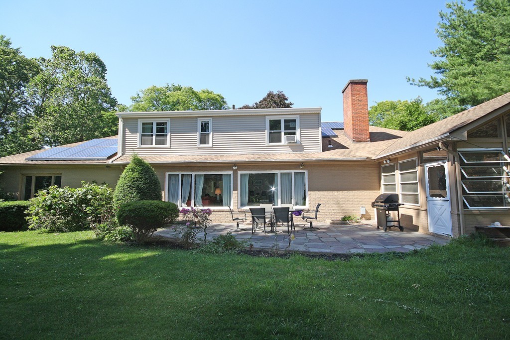 77 Briarcliff Road Longmeadow, MA 01106 - Photo 27 of 29 Gallery Image 27