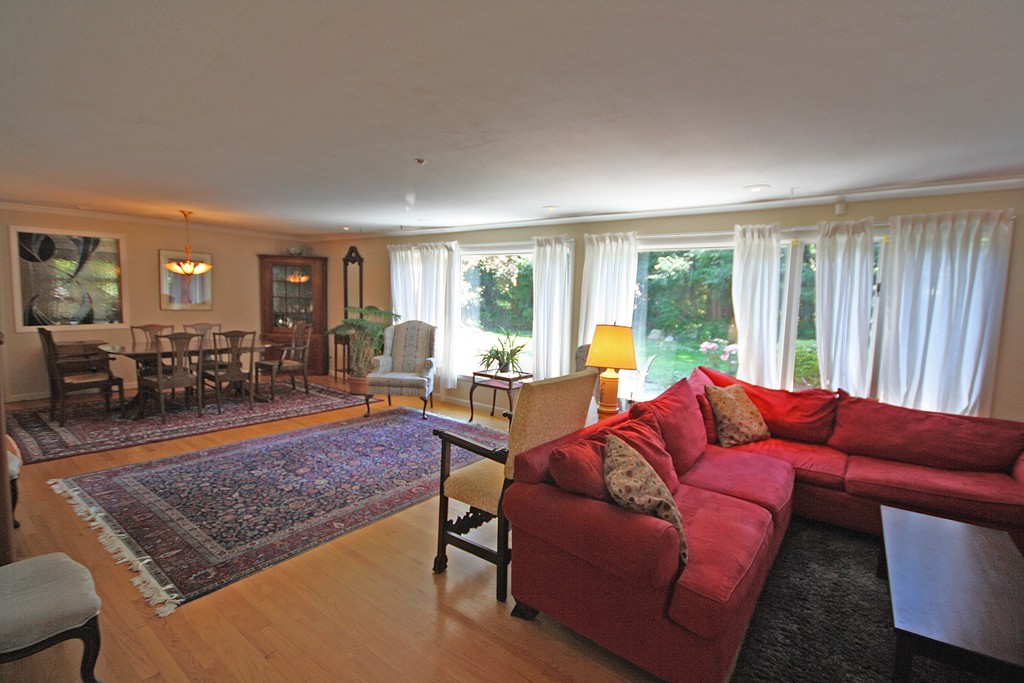 77 Briarcliff Road Longmeadow, MA 01106 - Photo 7 of 29 Gallery Image 7