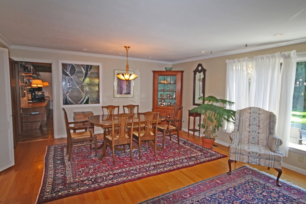 77 Briarcliff Road Longmeadow, MA 01106 - Photo 8 of 29 Gallery Image 8