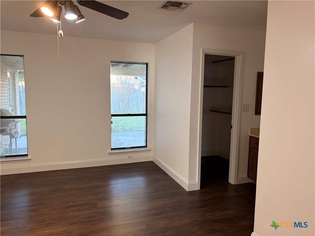 108 Queenswood Trail Victoria, TX 77901 - Photo 15 of 19