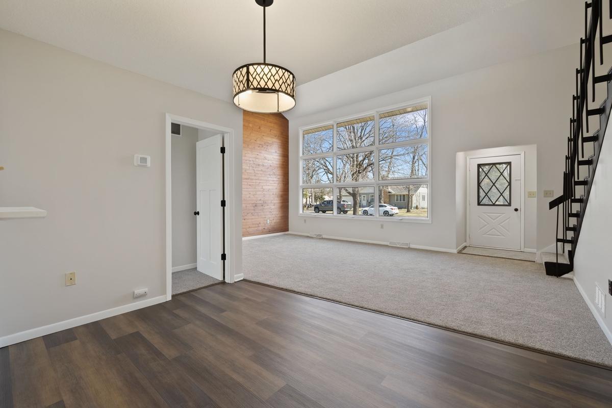 818 9th Street Farmington, MN 55024 - Photo 3 of 16