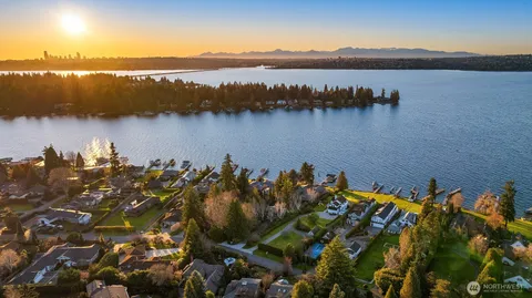 $11,950,000 | 4429 91st Avenue Northeast, Yarrow Point, WA 98004
