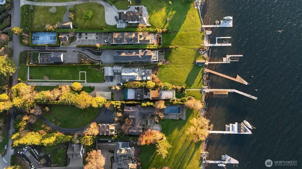 $11,950,000 | 4429 91st Avenue Northeast, Yarrow Point, WA 98004